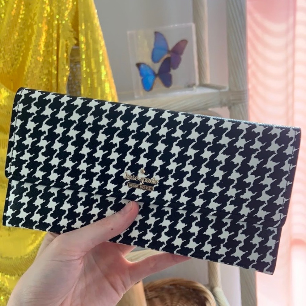 Kate Space Wallet - Like new